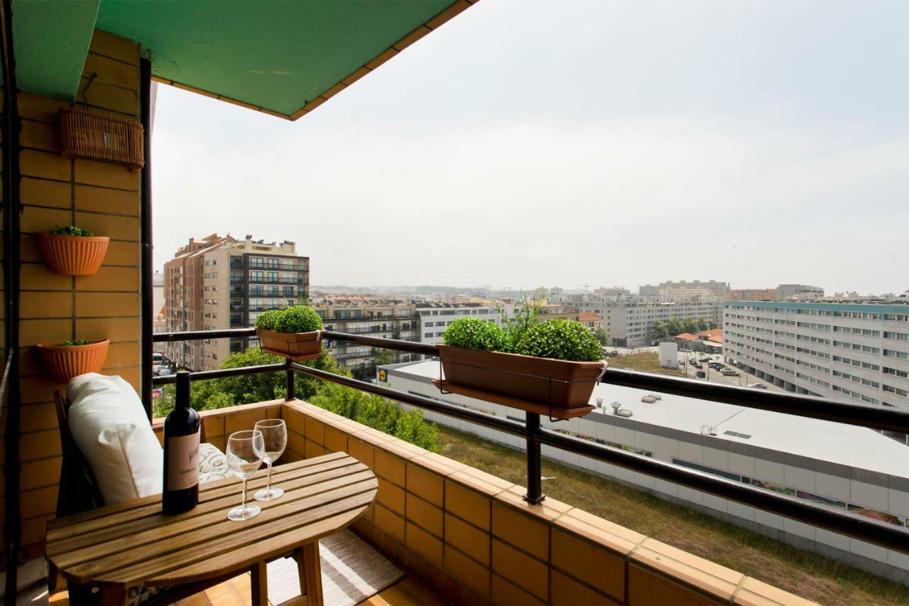 Apartment Host Wise - Amazing Comfy Flat With Balcony *