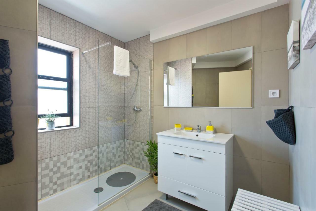 Apartment Host Wise - Amazing Comfy Flat With Balcony Matosinhos (Porto)