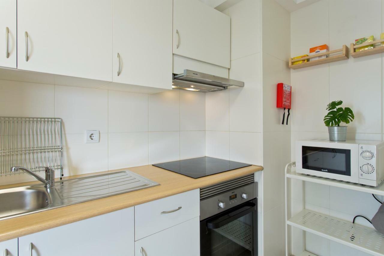 Apartment Host Wise - Amazing Comfy Flat With Balcony Matosinhos (Porto)